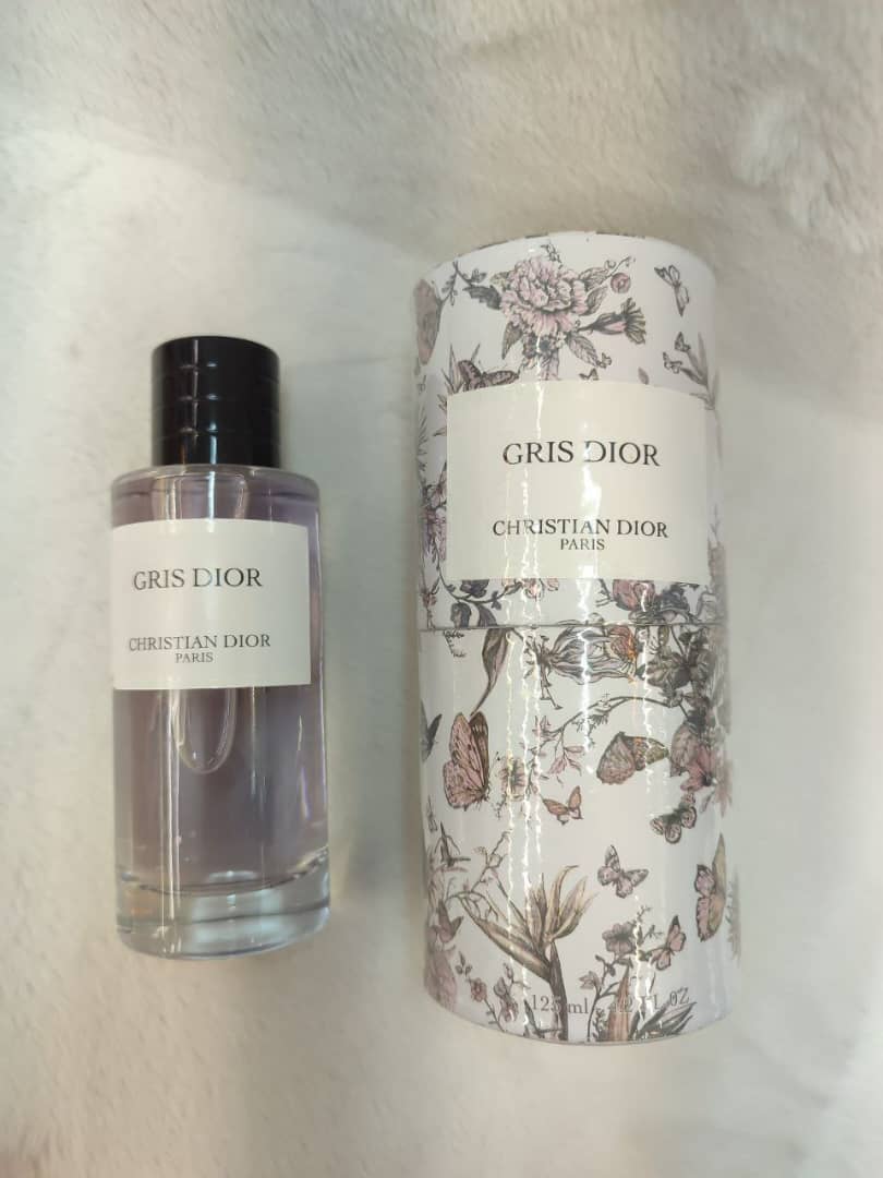 عطر ادکلن unisex گریس دیور (Gris Dior) حجم 100 میل 🌸✨